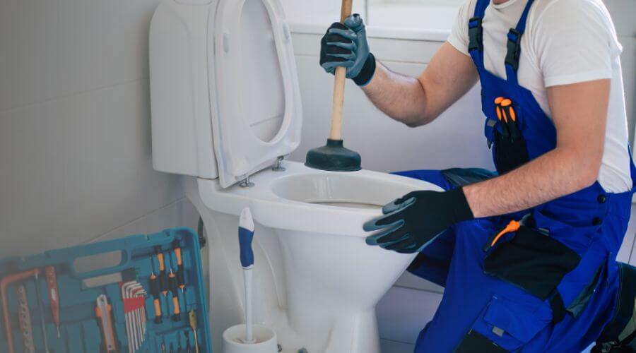 drain and sewer cleaning in Forestdale, RI